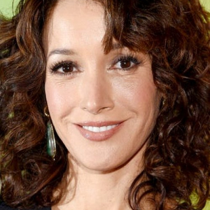 Jennifer Beals