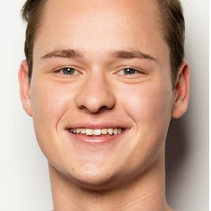 Cooper Tomlinson
